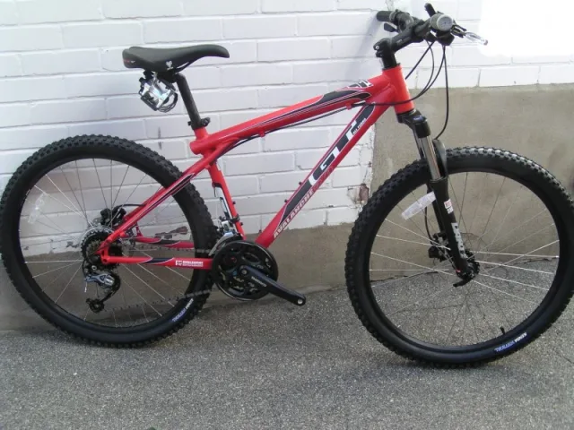 gt avalanche 3.0 — GT Avalanche 2.0 2009
